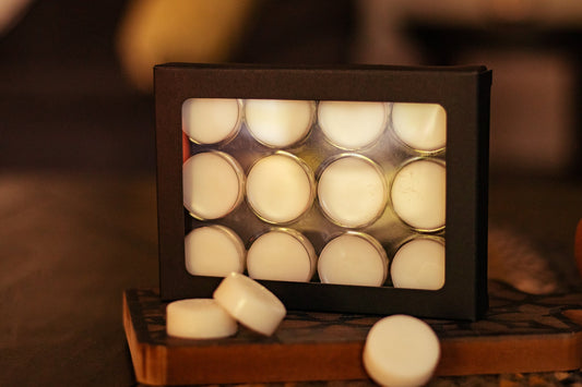 Vintage Books Wax Melt Tray